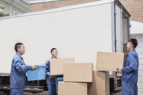 Local packing service handling boxes for a flat or business in Highbury