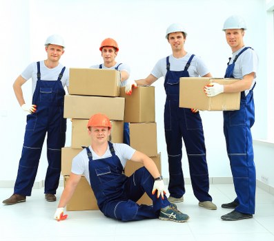 Local removal truck hire for Highbury streets and access needs